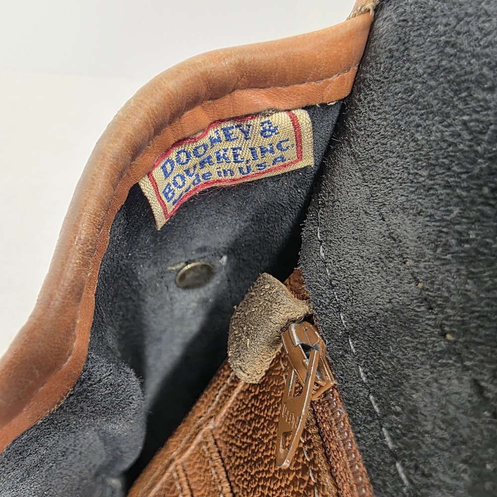 Vintage Dooney & Bourke All-Weather Leather Equestrian Crossbody Bag - Picture 12 of 16